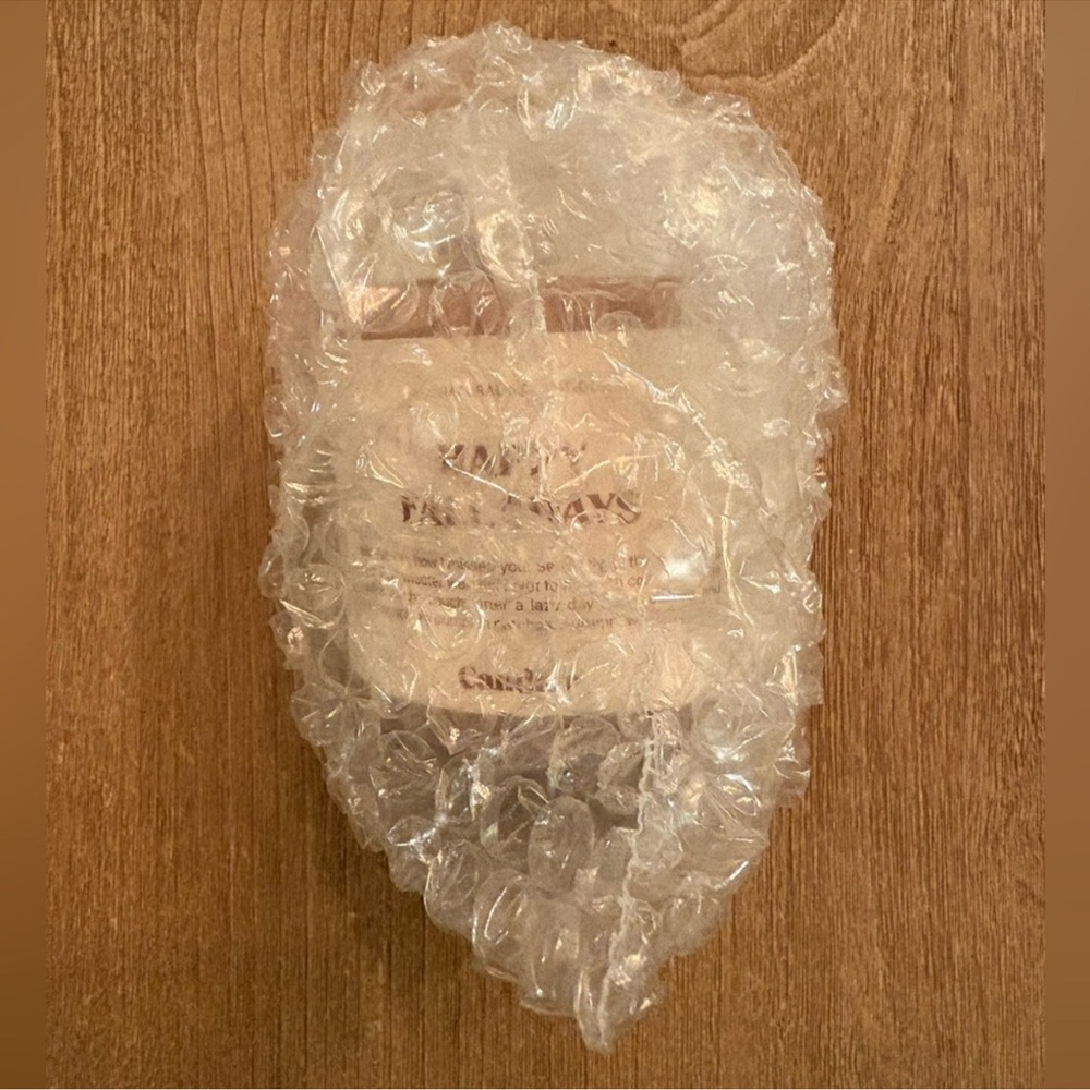Candier Seasonal Happy Falladays Candle All Natural Soy Fall Candle BRAND NEW - Picture 7 of 9
